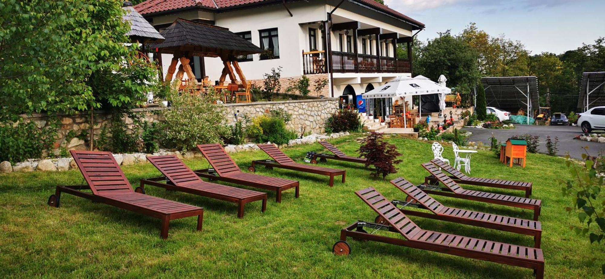 Pensiunea Agroturistica Cerna, Vaideeni, Valcea Exterior photo